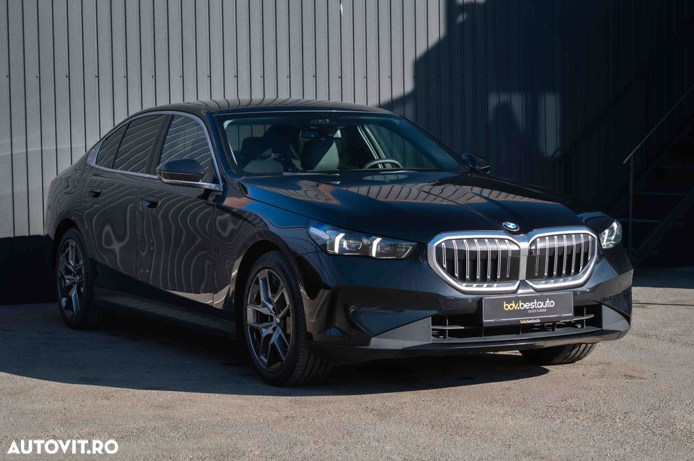 BMW Seria 5 520d xDrive Aut. - 40