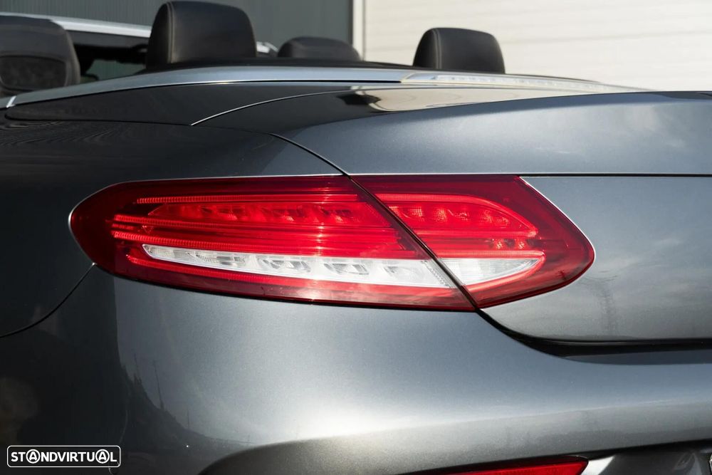 Mercedes-Benz C 220 d Cabrio 9G-Tronic AMG Line - 34