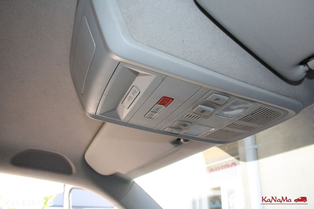 Volkswagen transporter - 32