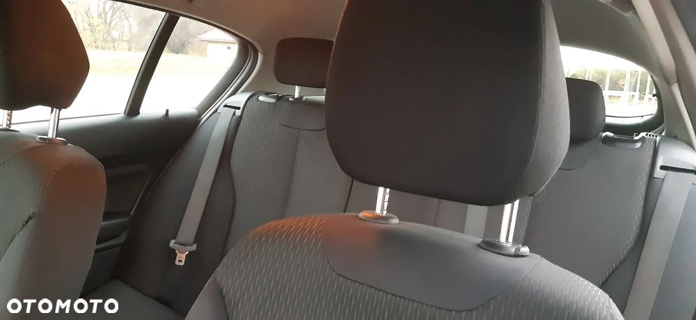 BMW Seria 1 116i Sport Line - 15