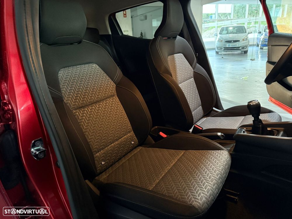 Renault Clio 1.0 TCe Limited - 11