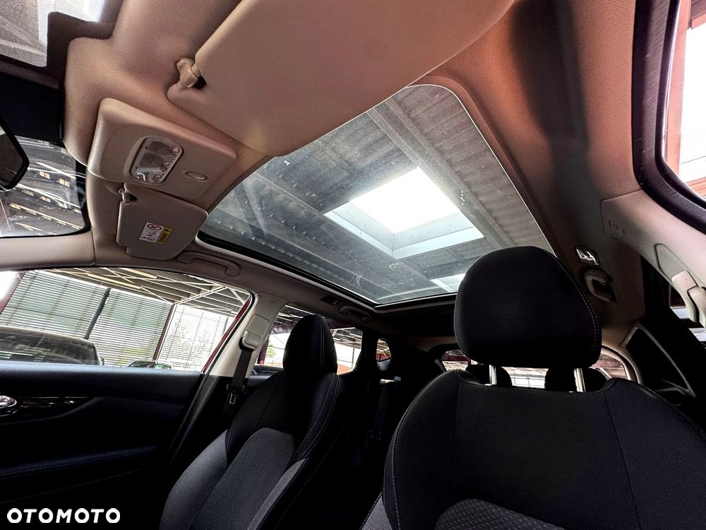 Nissan Qashqai 1.3 DIG-T N-Connecta DCT - 13
