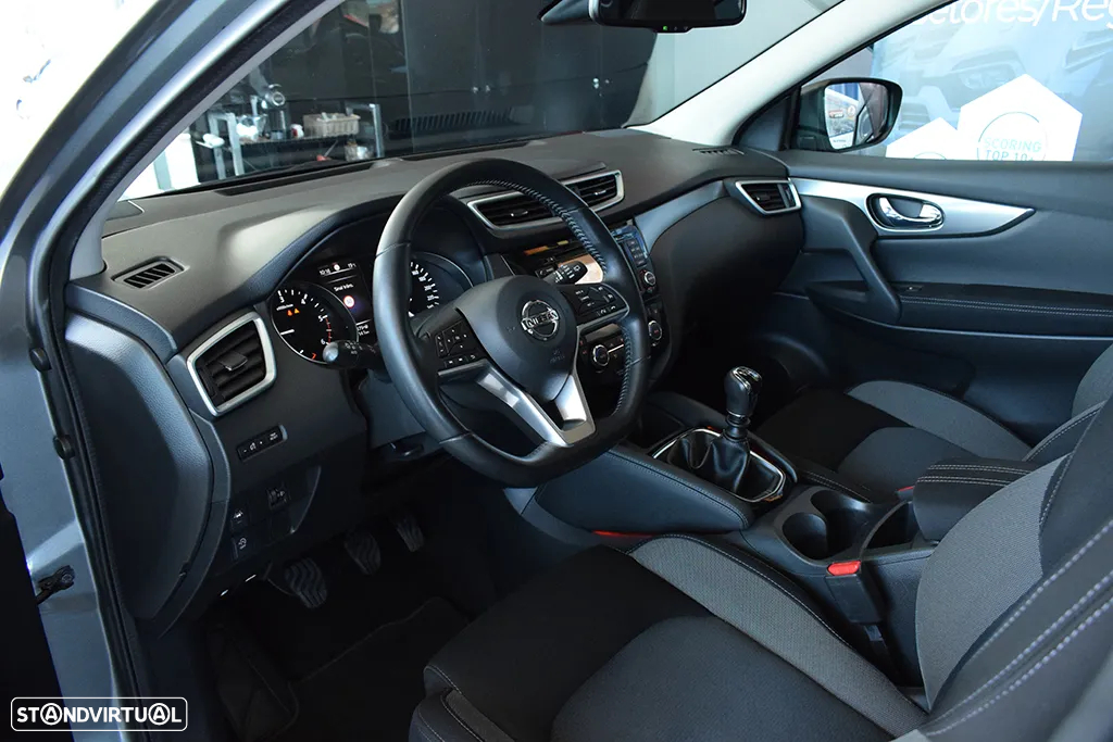 Nissan Qashqai 1.5 dCi Tekna Premium - 8