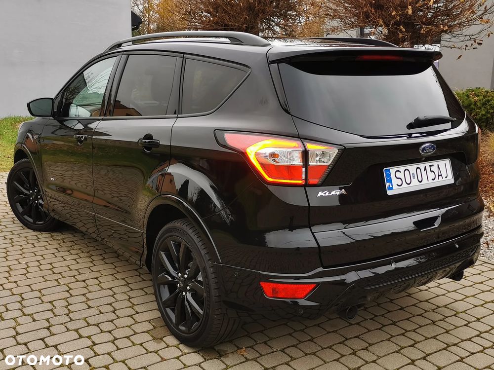 Ford Kuga 2.0 TDCi AWD ST-Line - 4
