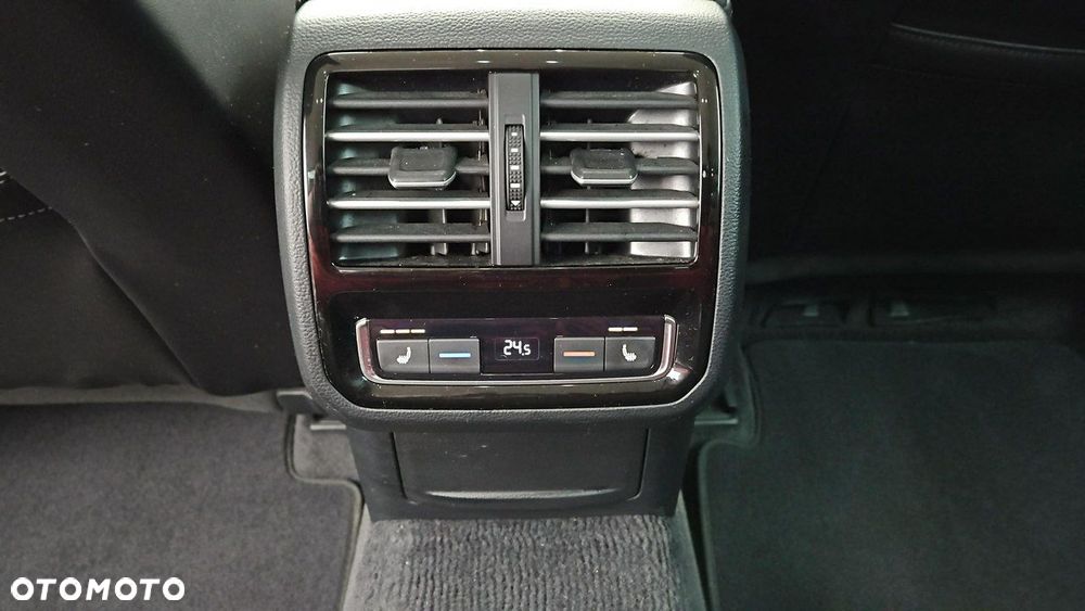 Volkswagen Passat 2.0 TSI BMT Highline DSG - 22