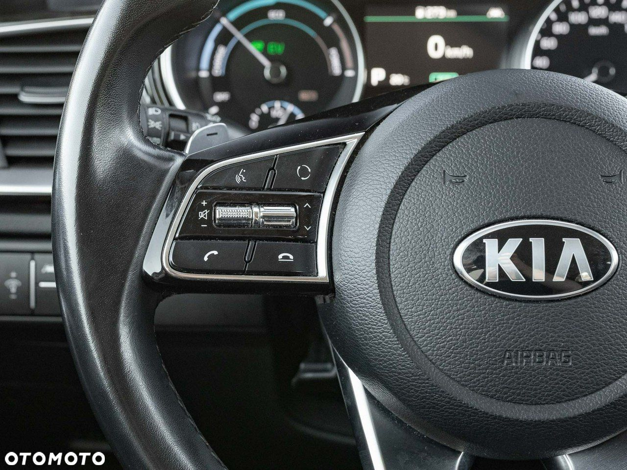 Kia Ceed - 16