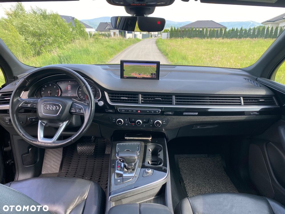 Audi Q7 - 16