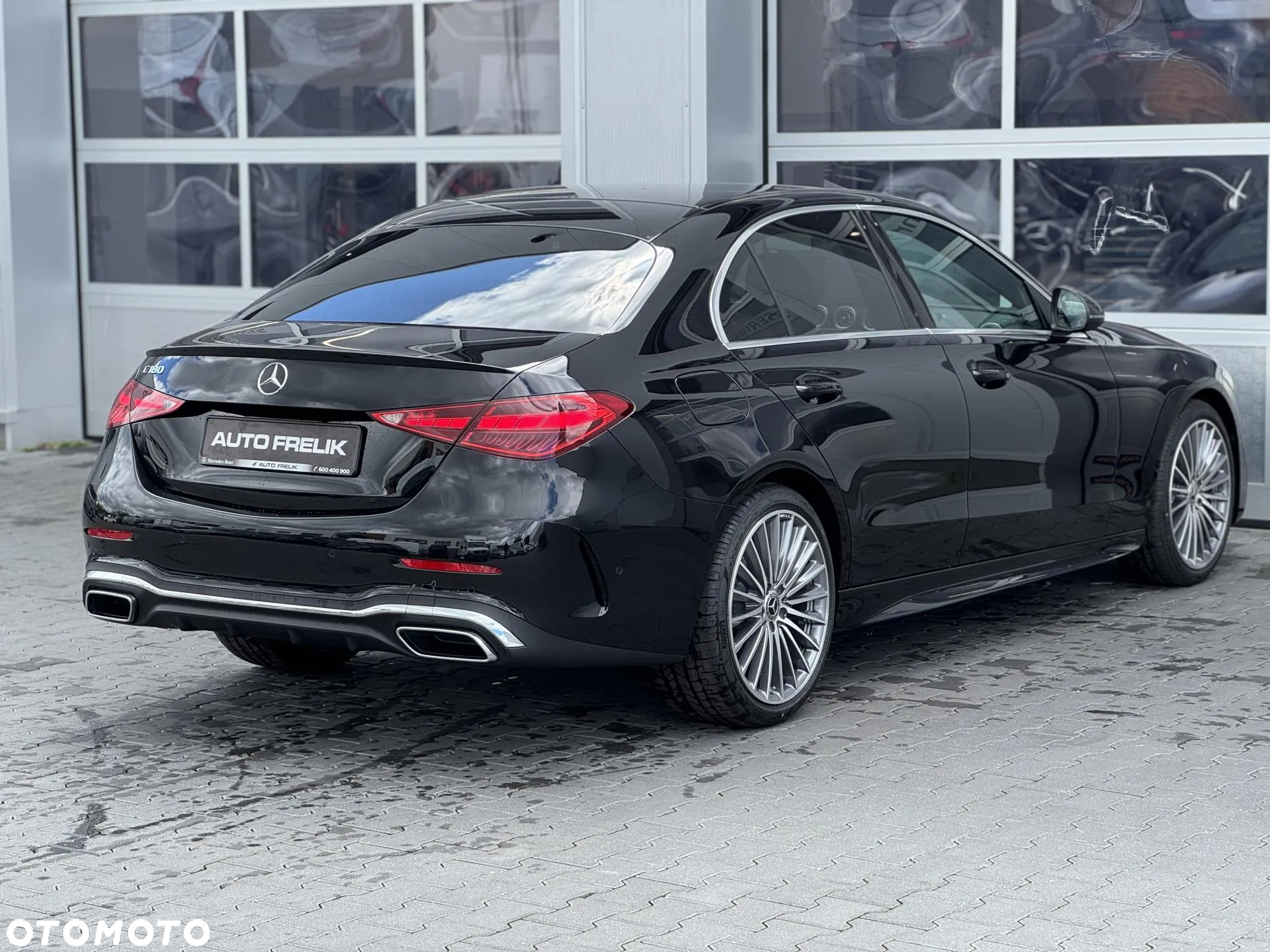 Mercedes-Benz Klasa C 180 9G-TRONIC AMG Line Advanced - 9