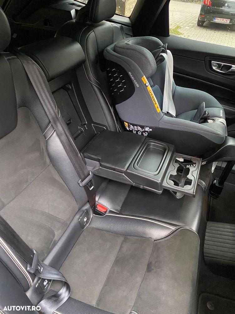 Volvo XC 60 - 4