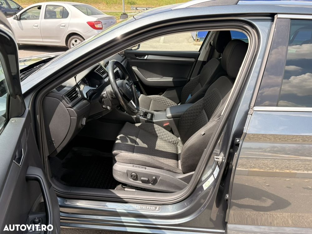 Skoda Superb 2.0 TDI DSG Active - 8