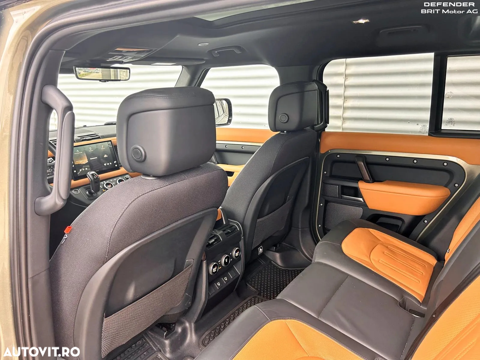 Land Rover Defender 110 3.0D 300 MHEV X - 10