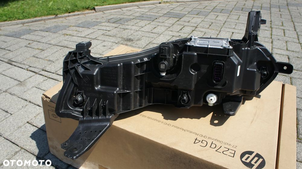 PRZEDNIA PRAWA LAMPA RENAULT MEGANE E-TECH FULL LED - 11