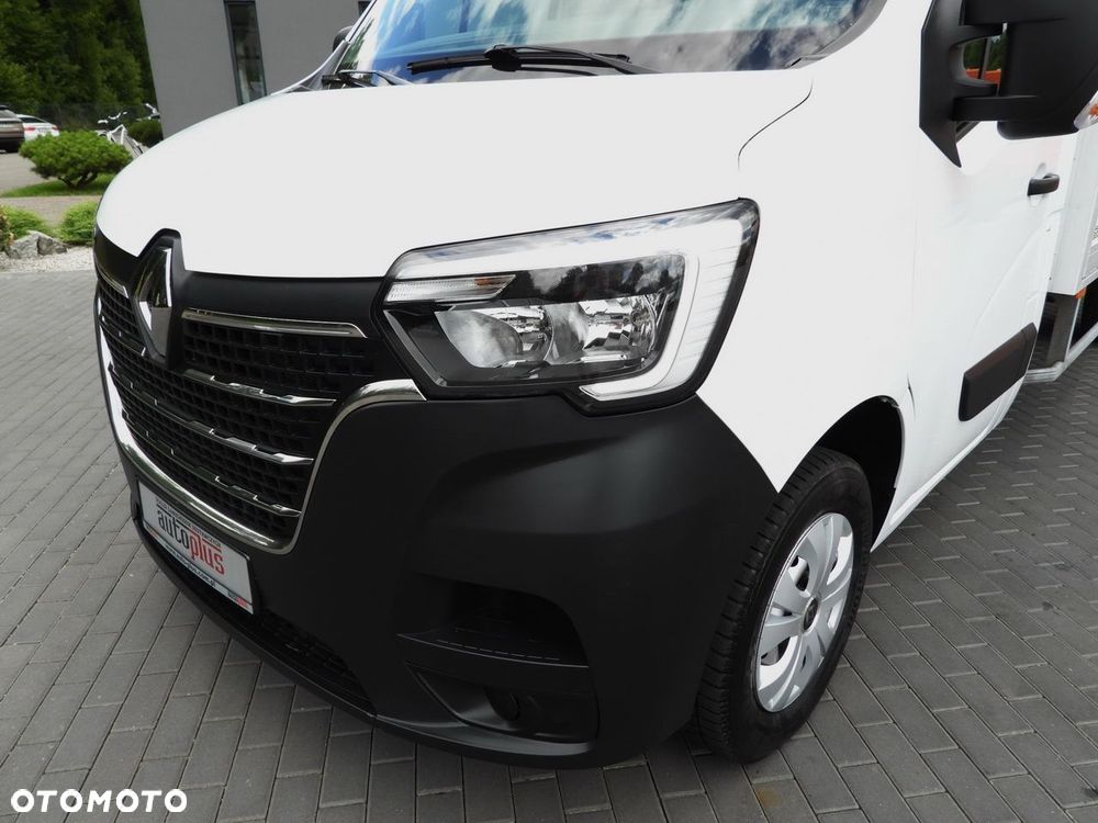 Renault MASTER KONTENER WINDA 8 PALET TEMPOMAT LEDY KLIMATYZACJA  145KM - 24