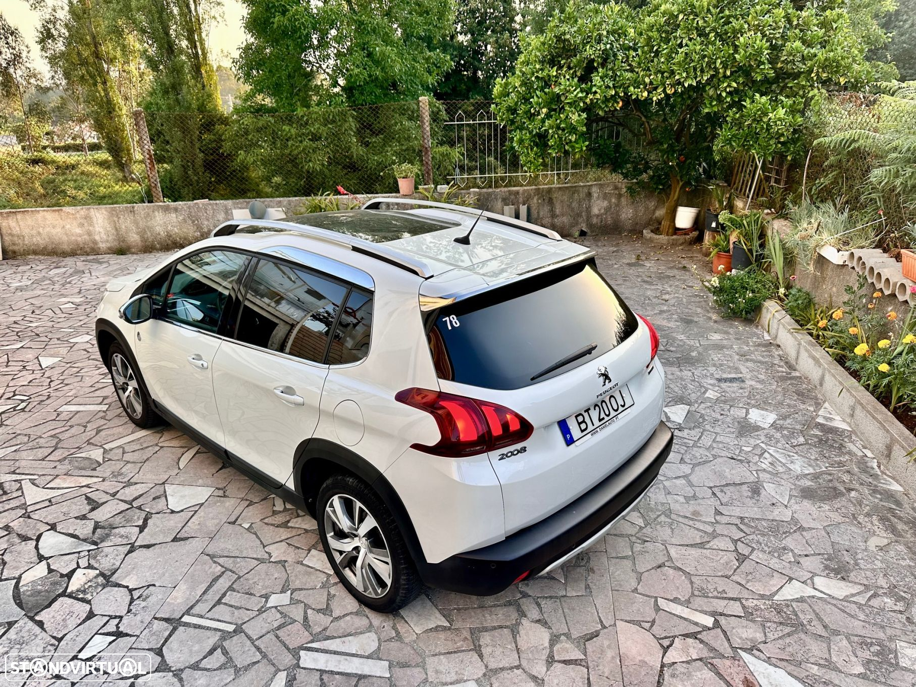 Peugeot 2008 1.2 PureTech Crossway - 5