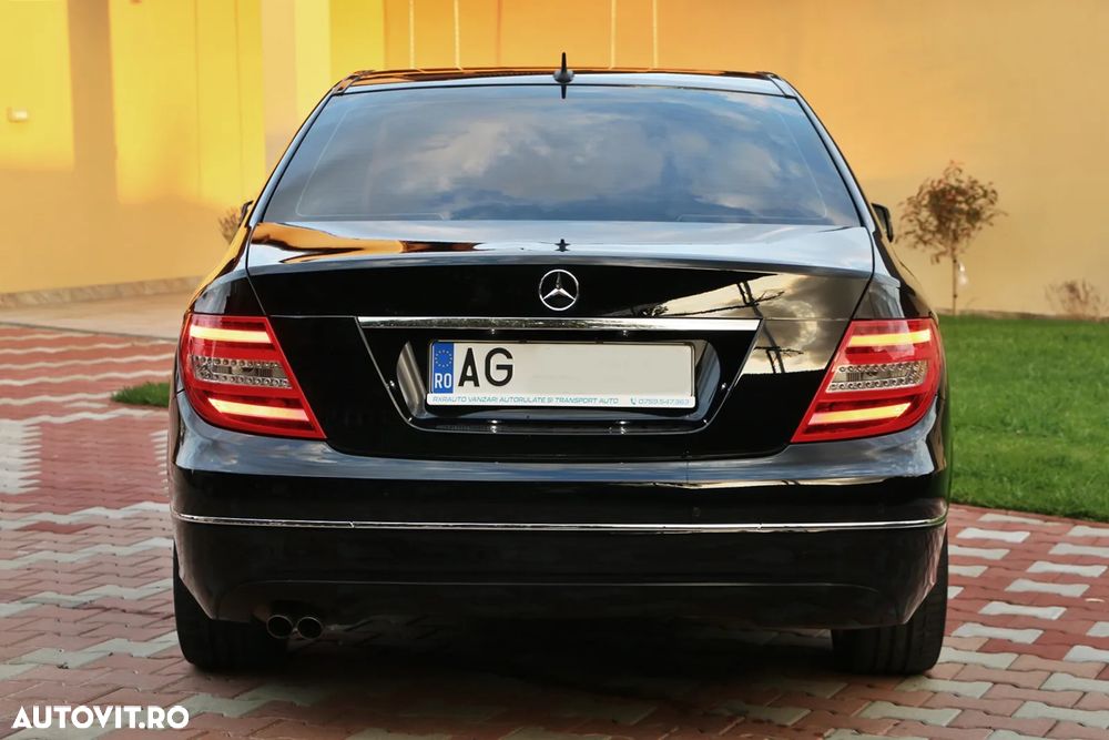 Mercedes-Benz C 200 CDI DPF BlueEFFICIENCY Avantgarde - 17