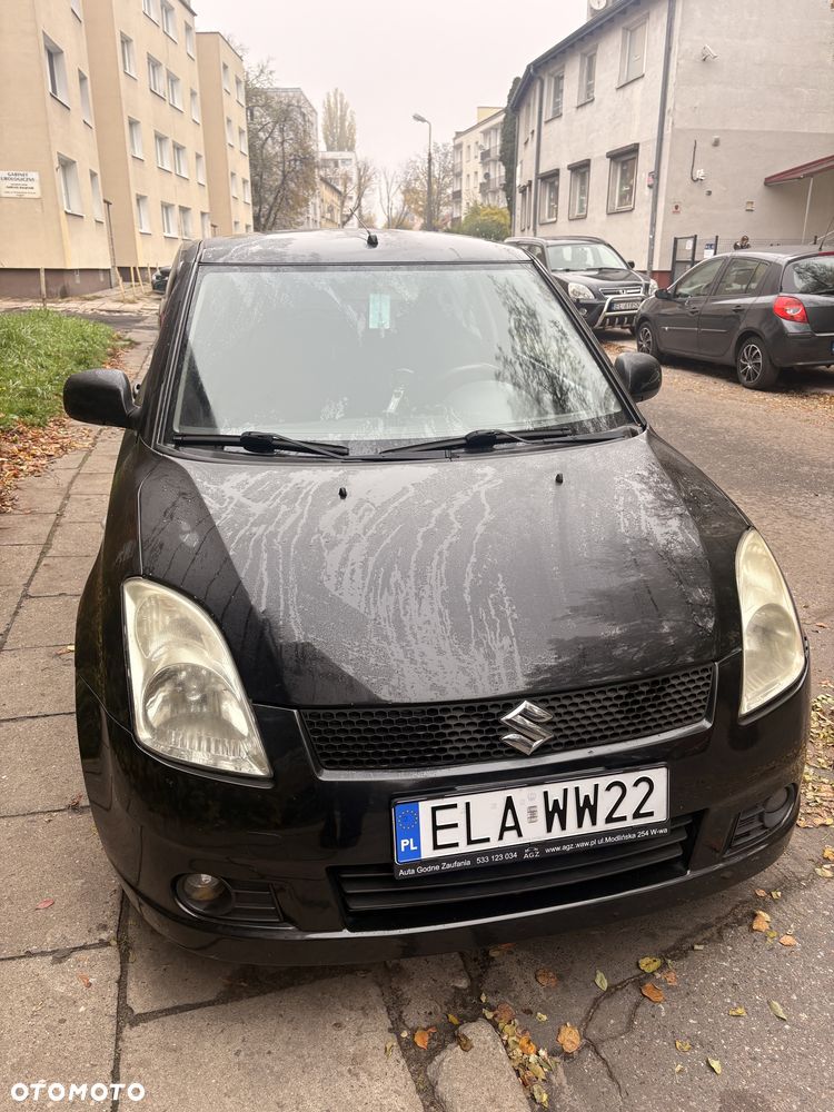 Suzuki Swift - 4