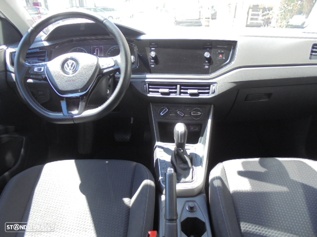 VW Polo 1.6 TDi Confortline DSG - 10