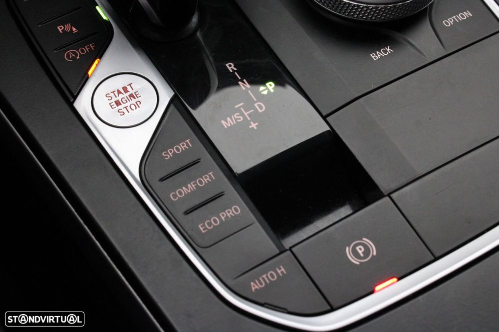 BMW 116 d Corporate Edition Auto - 23