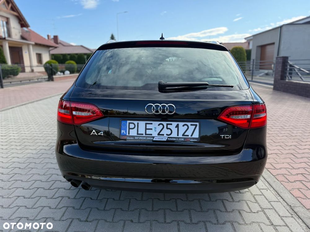 Audi A4 Avant 2.0 TDI - 20