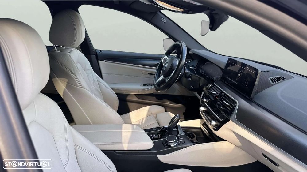 BMW 520 - 12
