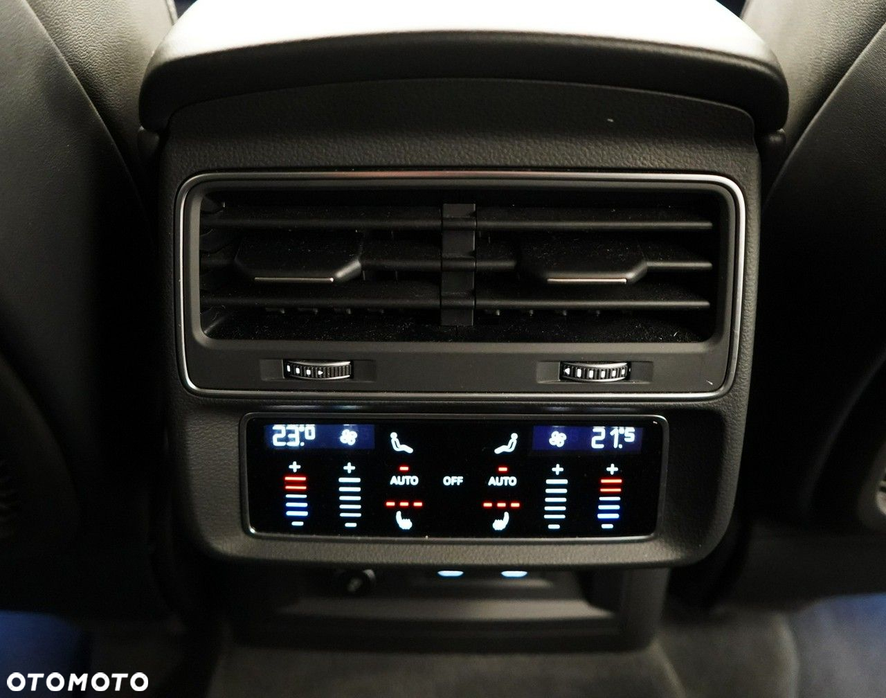 Audi Q8 - 23