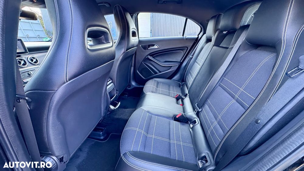 Mercedes-Benz A 160 Urban - 11