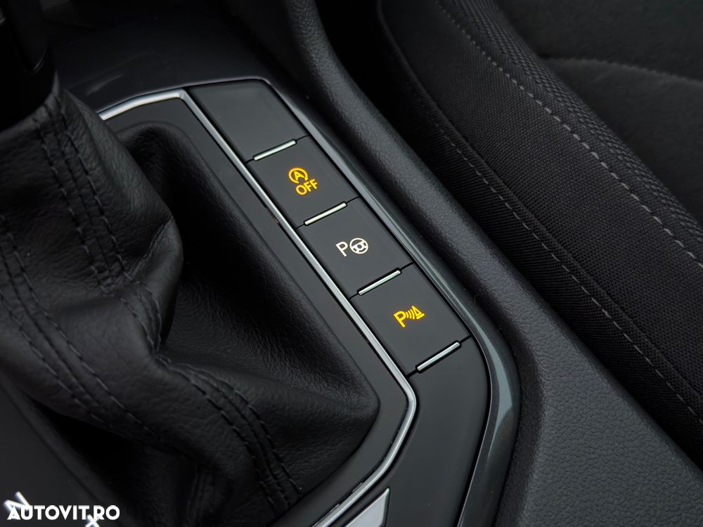 Volkswagen Tiguan Allspace 2.0 TDI SCR 4Motion DSG R-Line - 39