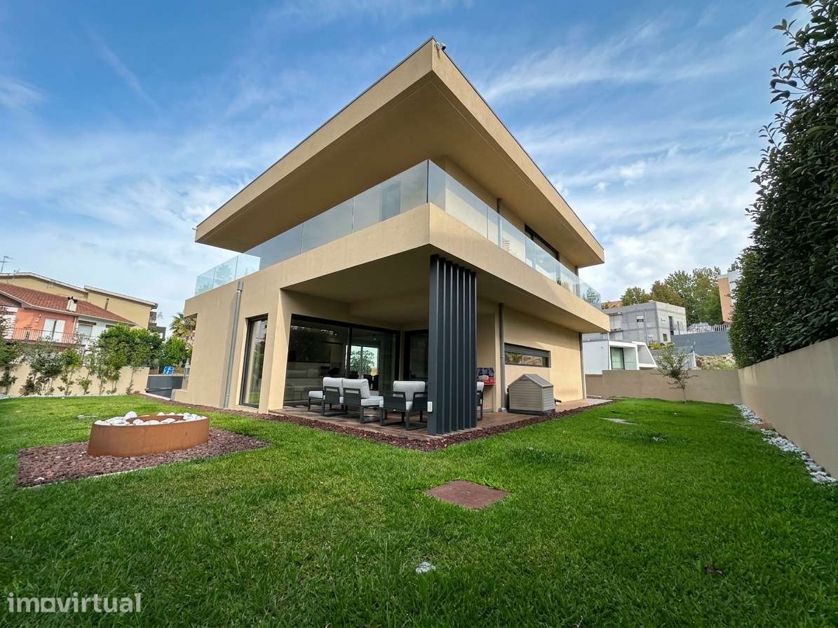 Moradia arrendamento T5 contemporânea no centro de Penafiel - Grande imagem: 5/41