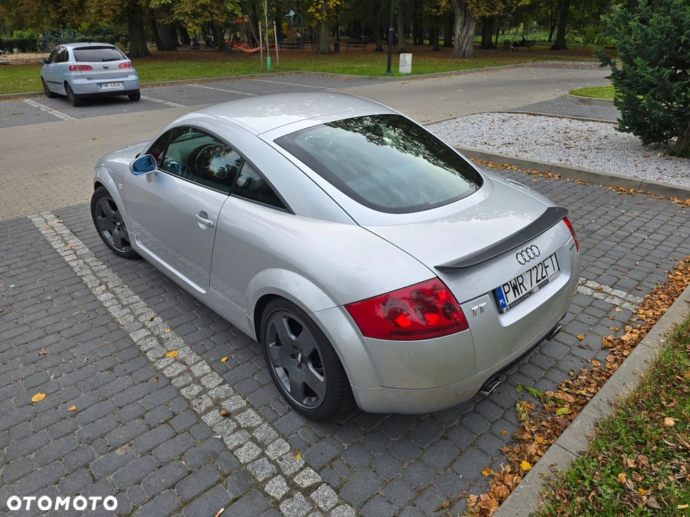 Audi TT Coupé 1.8T Quattro - 29