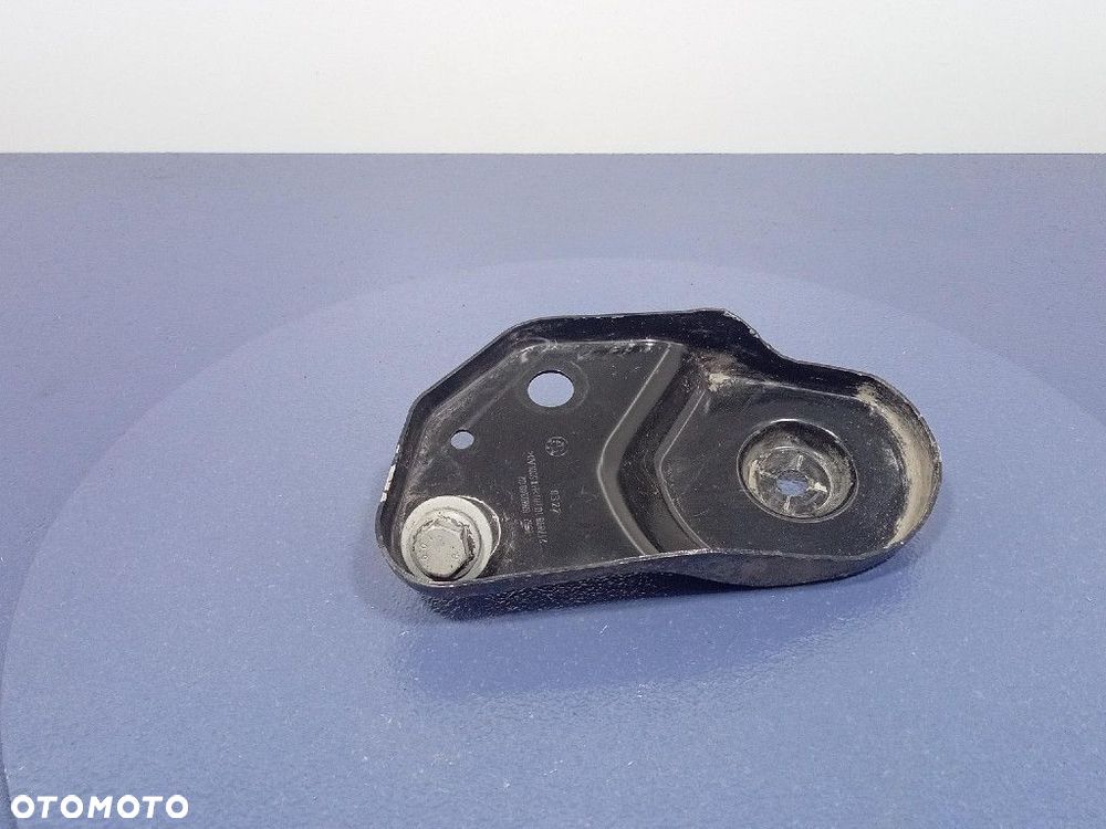BMW IX I20 MOCOWANIE POMOCNICZE PRAWE TYŁ RAMY TYLNE 6889340 - 1