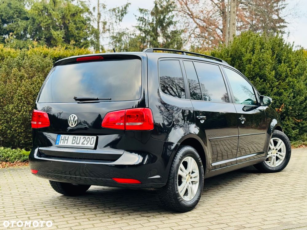 Volkswagen Touran 1.6 TDI DPF BlueMotion Technology DSG Comfortline - 6