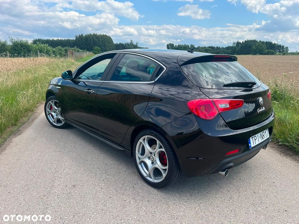 Alfa Romeo Giulietta 2.0 JTDM 16V Veloce - 10