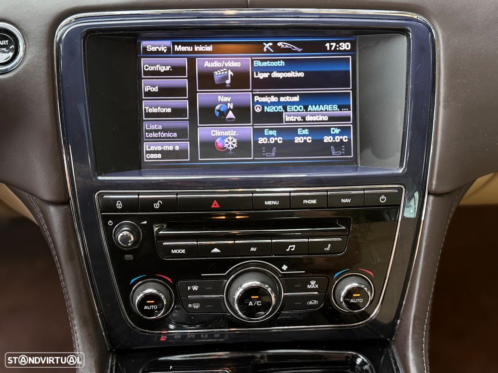 Jaguar XJ 3.0 D V6 Premium Luxury - 24