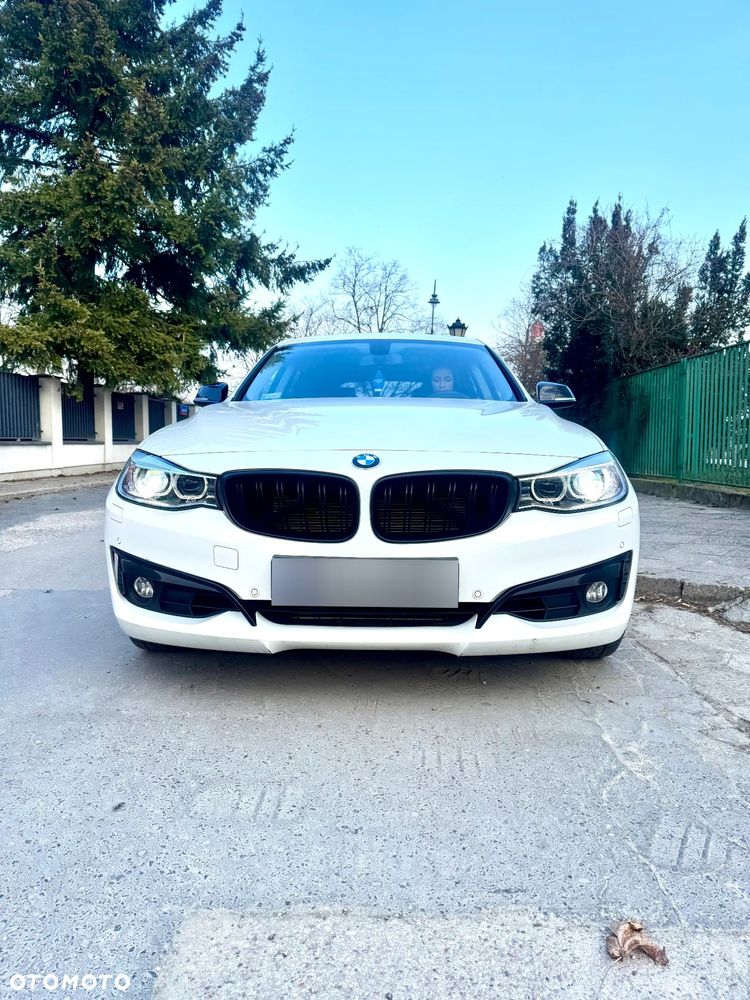 BMW Seria 3 320i Sport Line - 14