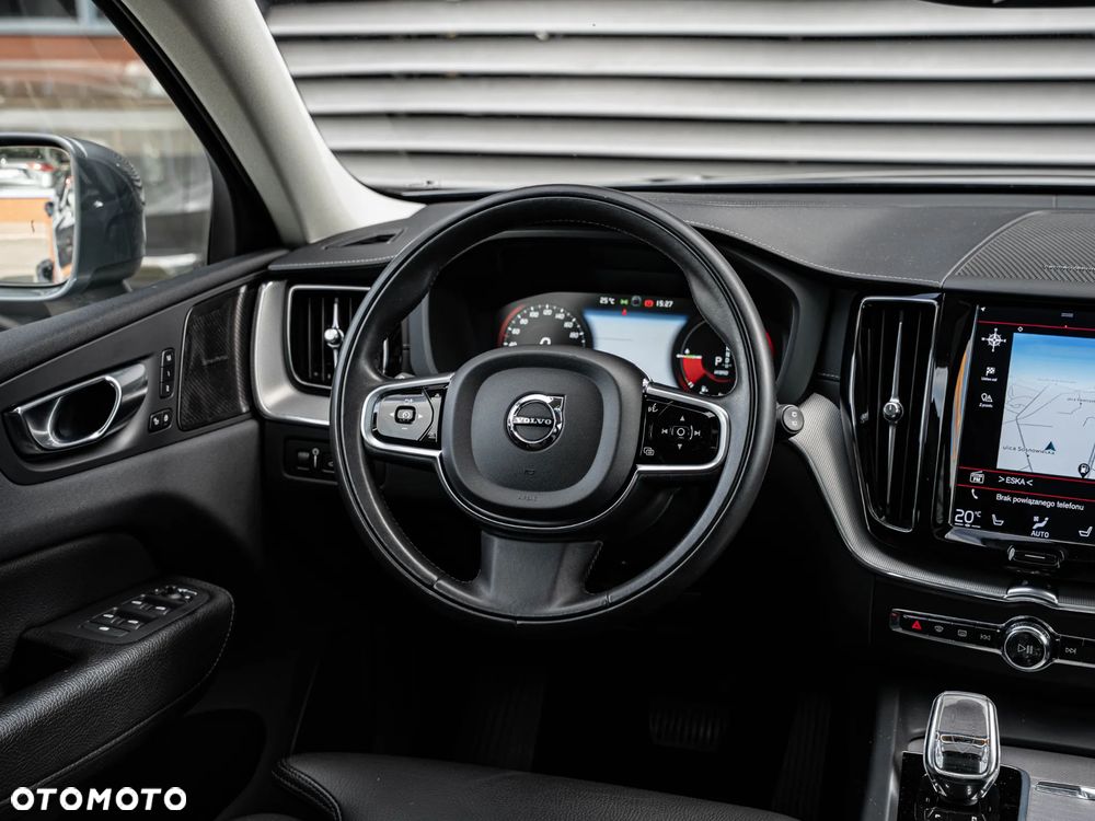 Volvo XC 60 T6 AWD Plug-In Hybrid Inscription - 29