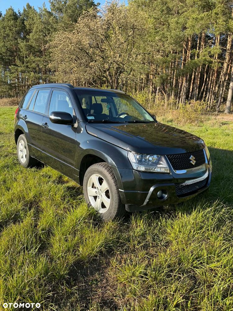 Suzuki Grand Vitara 2.0 - 1
