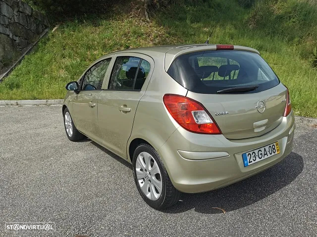 Opel Corsa 1.3 CDTi Enjoy EcoFLEX - 6