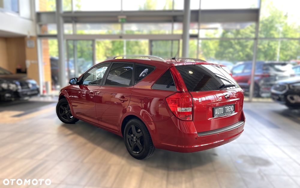 Kia Ceed 1.6 CVVT Spirit - 4
