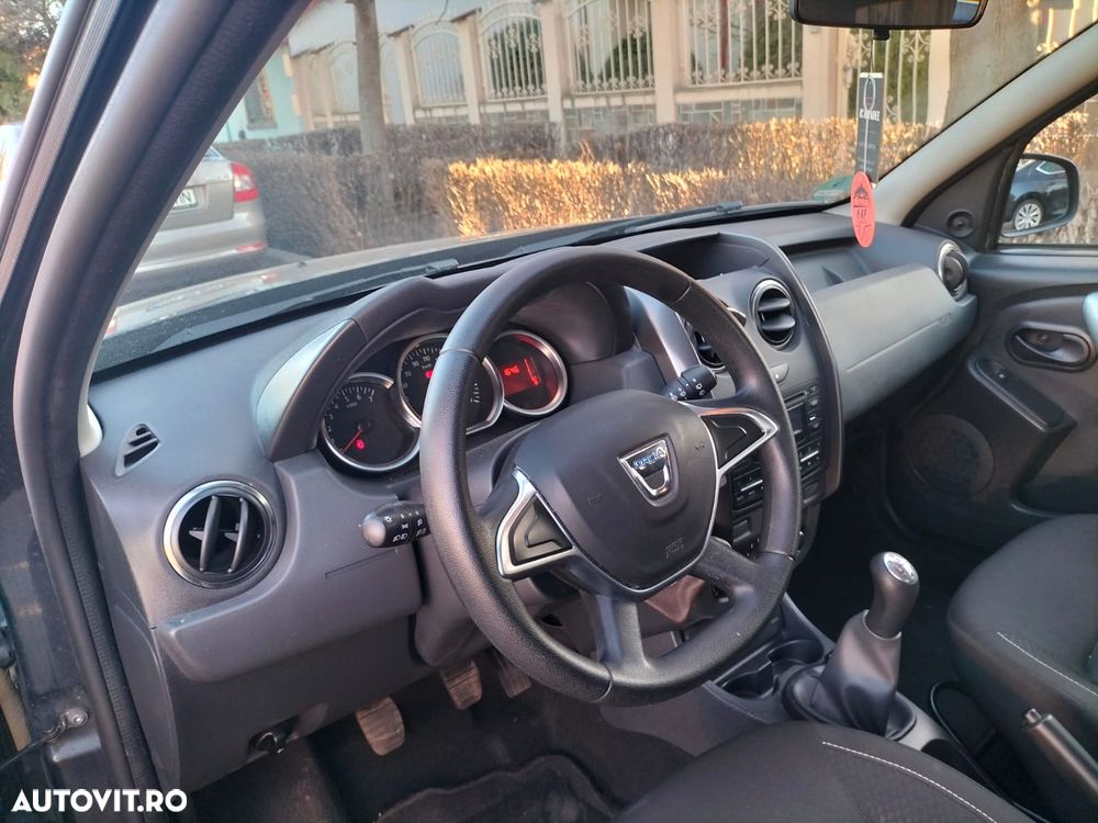 Dacia Duster SCe 115 2WD Comfort - 9