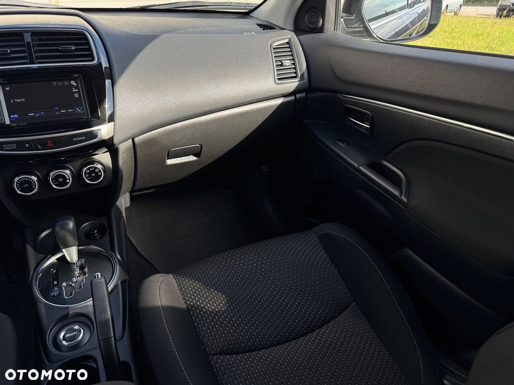 Mitsubishi ASX 2.2 DI-D 4WD Automatik Comfort Edition - 19