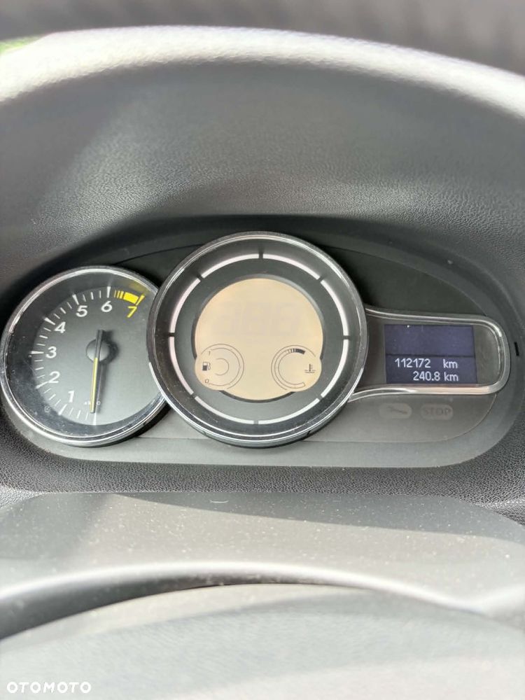 Renault Megane 1.6 16V Dynamique - 4