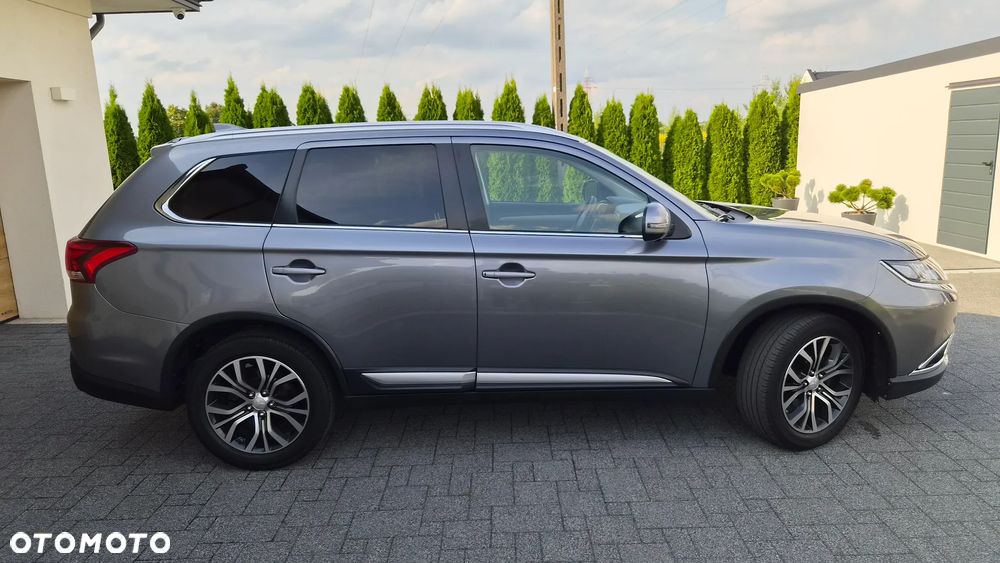 Mitsubishi Outlander 2.0 2WD CVT Edition+ - 27