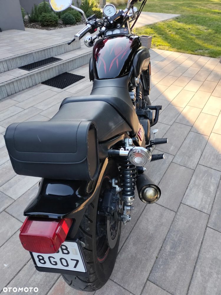 Yamaha V-MAX - 3