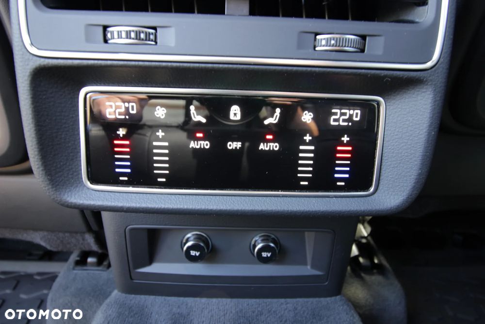 Audi Q7 50 TDI quattro tiptronic S line - 23