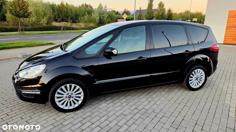 Ford S-Max 2.0 TDCi DPF Titanium - 4