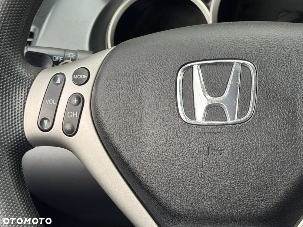 Honda Jazz 1.4 CVT LS - 18