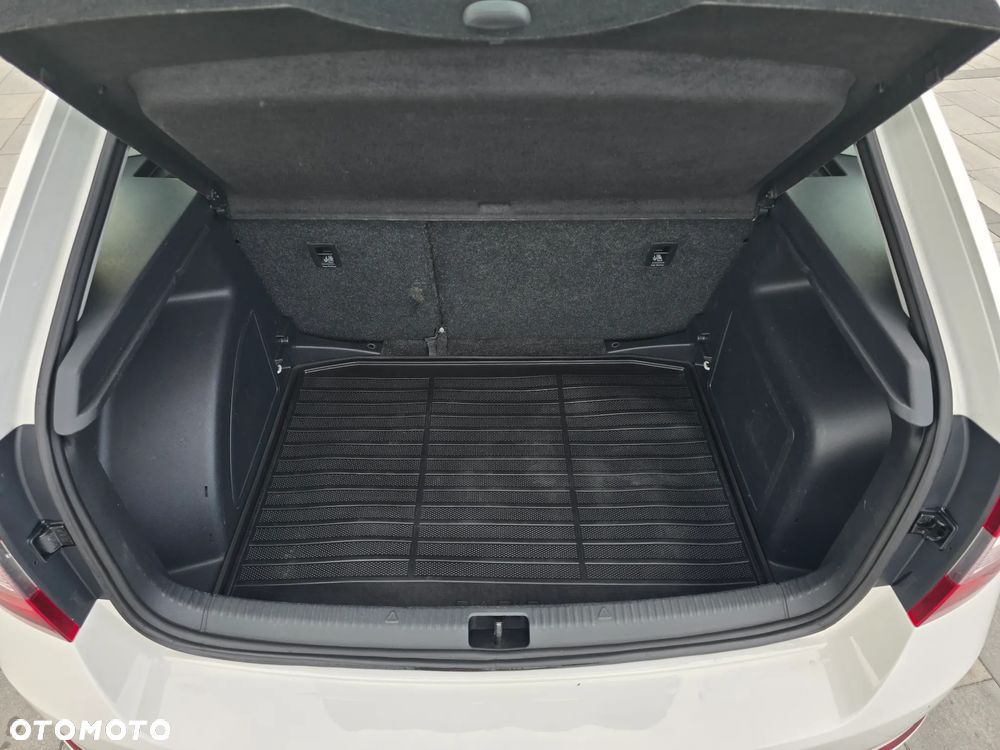 Skoda RAPID - 22