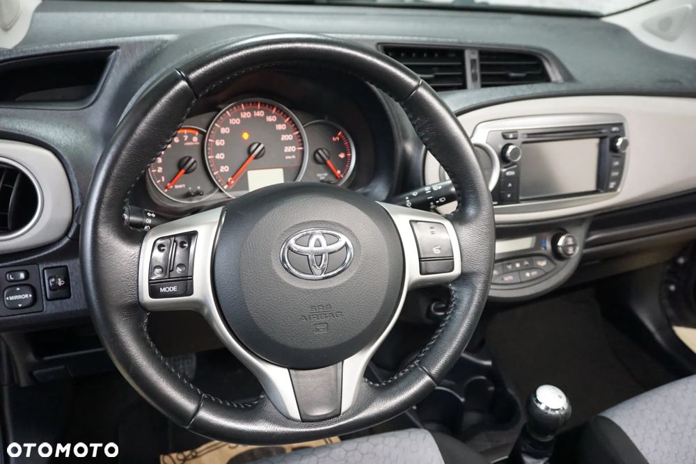 Toyota Yaris 1.0 VVT-i Life - 20