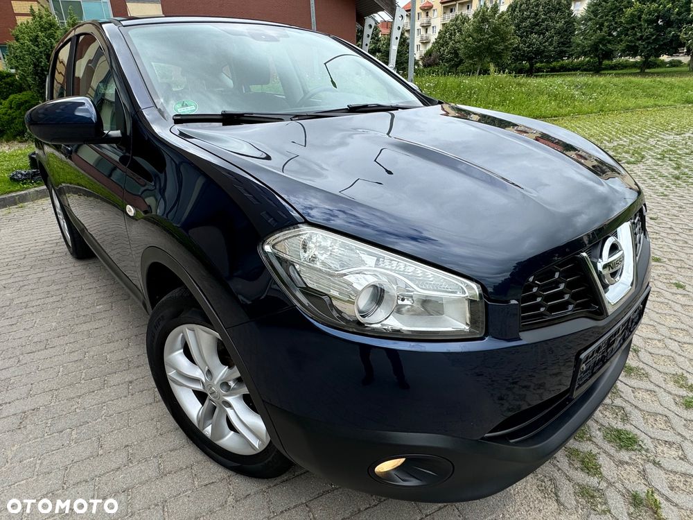 Nissan Qashqai 2.0 dCi DPF tekna - 10