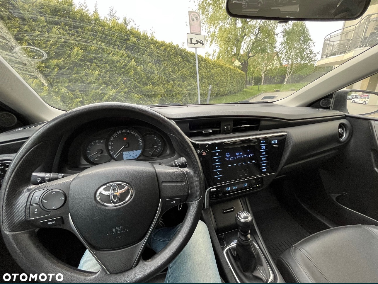 Toyota Auris - 5